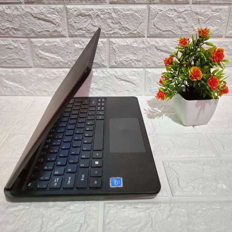Notebook Acer ES1-132