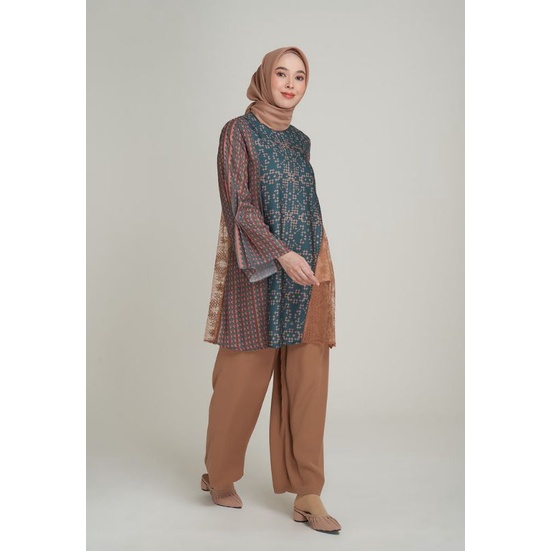 Ria Miranda Silareh tunic