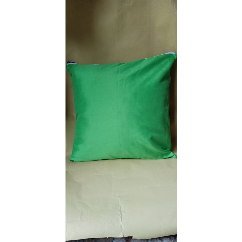 Sarung bantal sofa 40x40 polos. Material katun. Halus dan adem