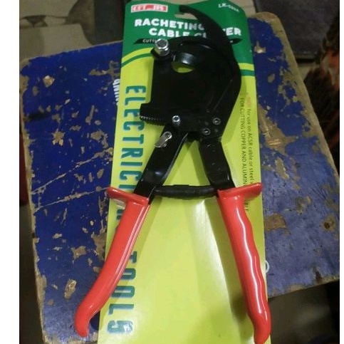 

Gunting kabel model ratchet ratchet cable cutter opt LK 520 dan LK 325 tang potong kabel
