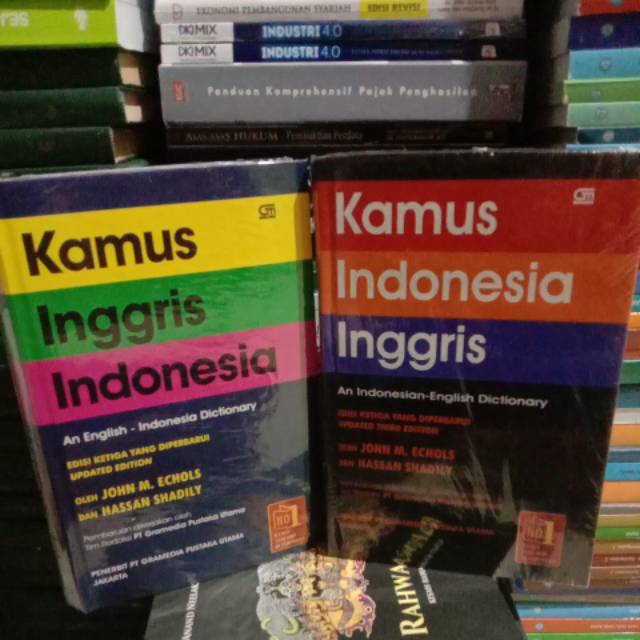 

Paket kamus Inggris Indonesia dan Indonesia Inggris