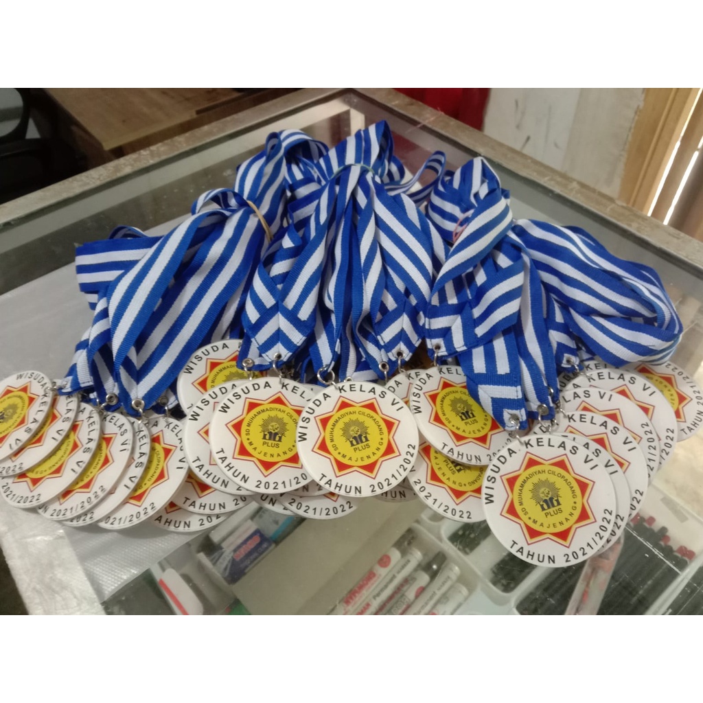 Medali Akrilik - Medali Costum - Medali Wisuda - Medali Kejuaraan - Medali Akrilik 2 sisi