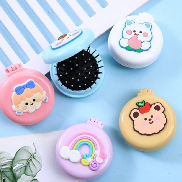CERMIN KACA DAN SISIR TRAVEL KARAKTER LUCU CERMIN LIPAT IMPORT MURAH (VH)