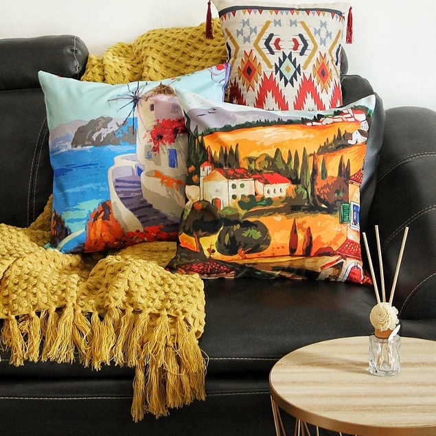 Bantal Sofa Motif Lukisan Pemandangan 40 x 40 cm Cushion Pillow Landscape Painting