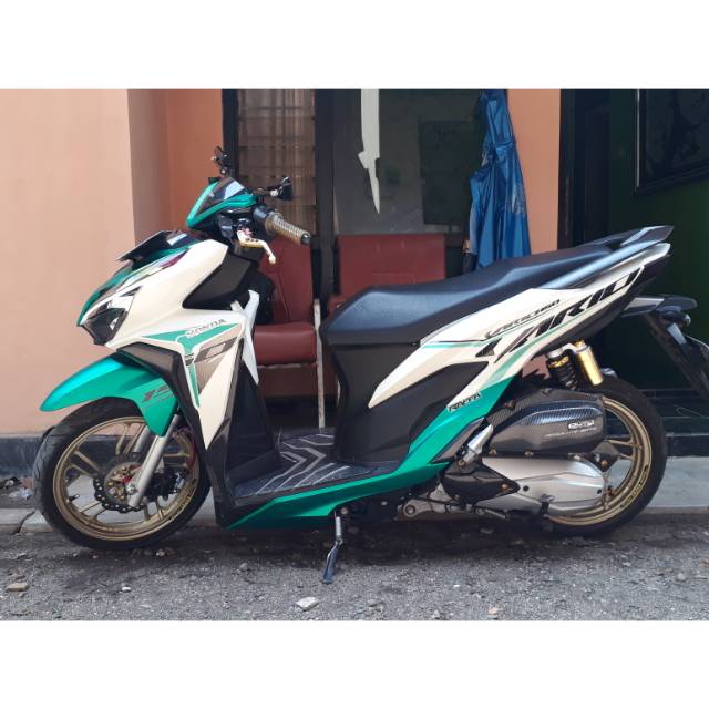 Striping new vario 150