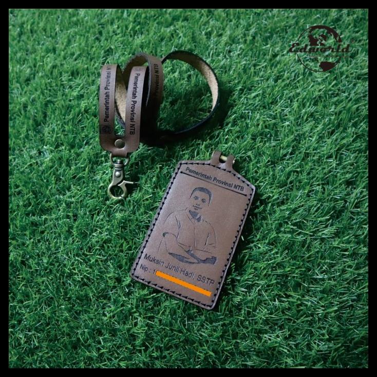 

BEST SELLER !!! ID CARD HOLDER KULIT GRAFIR FOTO TERLARIS