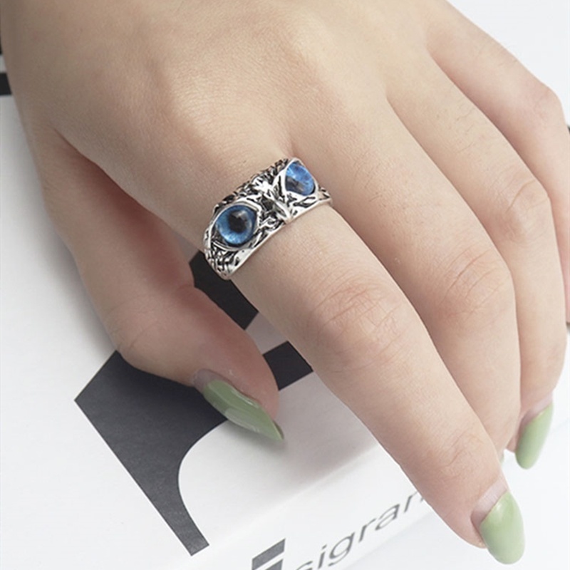 Cincin Adjustable Desain Burung Hantu Mata Biru Bahan Alloy Gaya Vintage Untuk Pria Dan Wanita