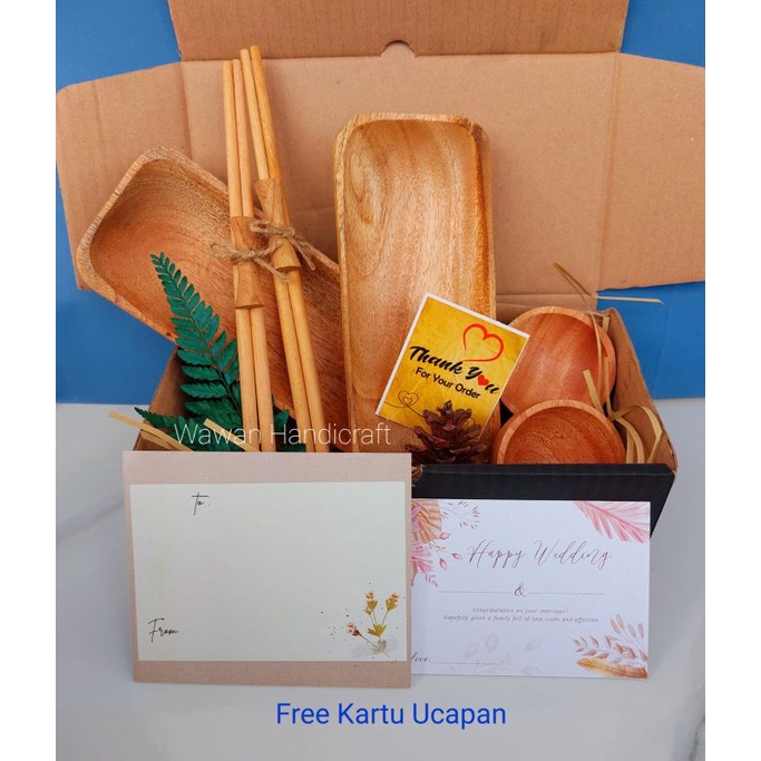 

hampers couple/hampers piring sushi/hampers wedding/kado ulang tahun/set piring sushi kayu mahoni A04