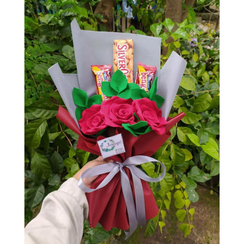 Buket BUNGA FLANEL/ BUKET COKLAT /BUKET BENGBENG /bingkisan Snack Ulang Tahun/Ultah/ Wisuda/Kado/