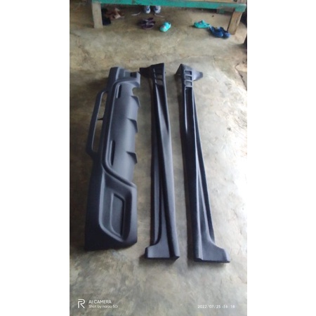 bodykit Agya Ayla model Yaris belakang samping