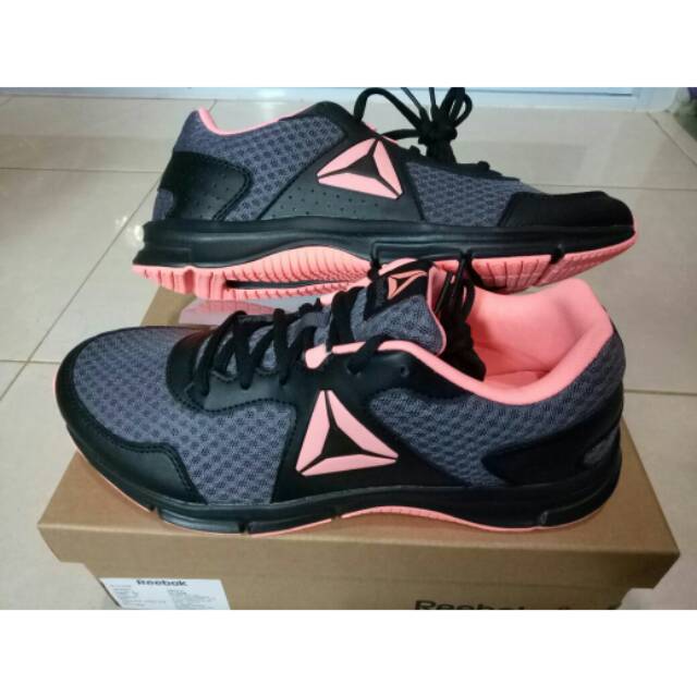 Sepatu Olahraga Cewek Original Reebok Express Runner Hitam Orange