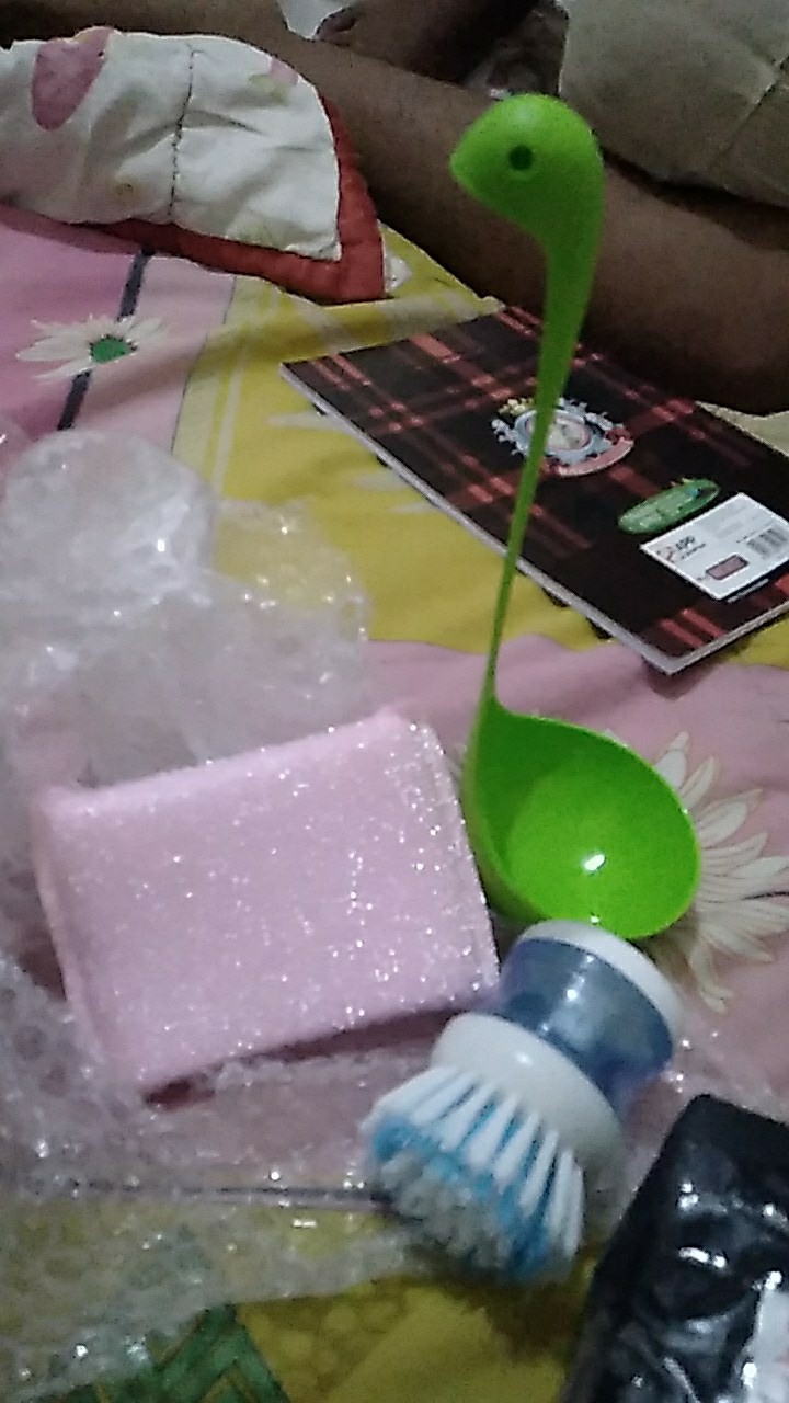 Sikat Pembersih Panci Dengan Dispenser Sabun/sikat Pembersih Bulat