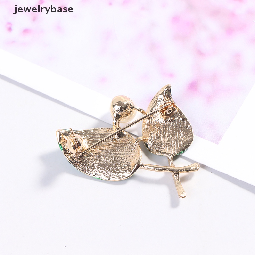 1 Pc Bros Pin Bentuk Buah Aksen Mutiara Bahan Alloy Untuk Wanita