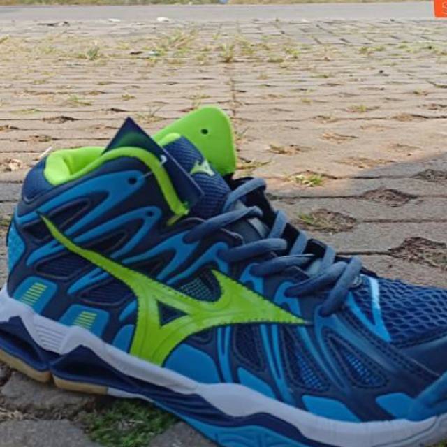 mizuno wave tornado 11 womens