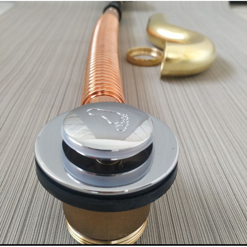 AVUR BATHTUB. AFUR BATHTUB KUNINGAN. AVUR BATHTUB