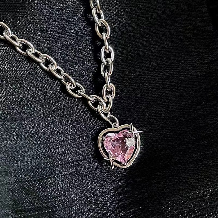 Kalung Rantai Dengan Liontin Hati Hias Batu Zircon Untuk Wanita Barbie