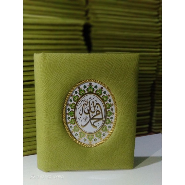 Cover Yasin Bludru Suede Motif & Pakai busa