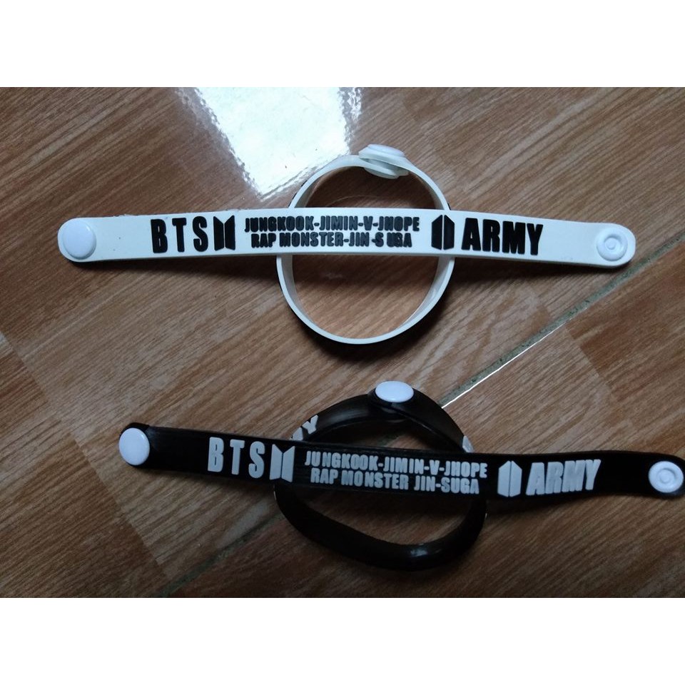  Gelang  rubber kancing bts  gelang  kpop gelang  aksesories 