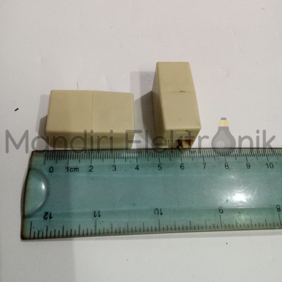 Barel RJ45 Female To Female - Konektor Penyambung Sambungan Kabel LAN