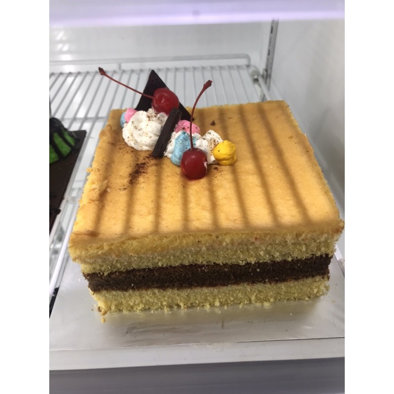 

Lapis Surabaya