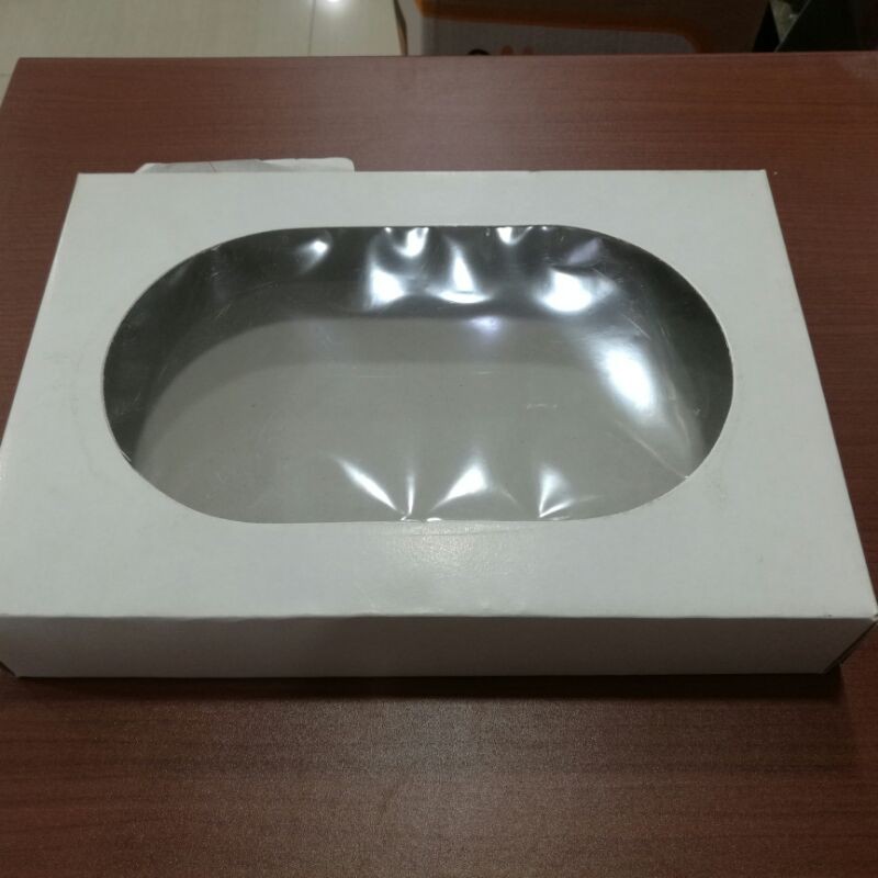 

DUS DONAT PUTIH WINDOW ISI 6 UK. 28X19X5CM / 10 PCS