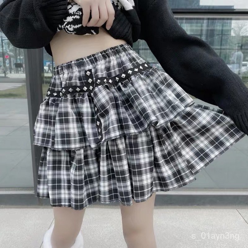 dark academia plaid skirt