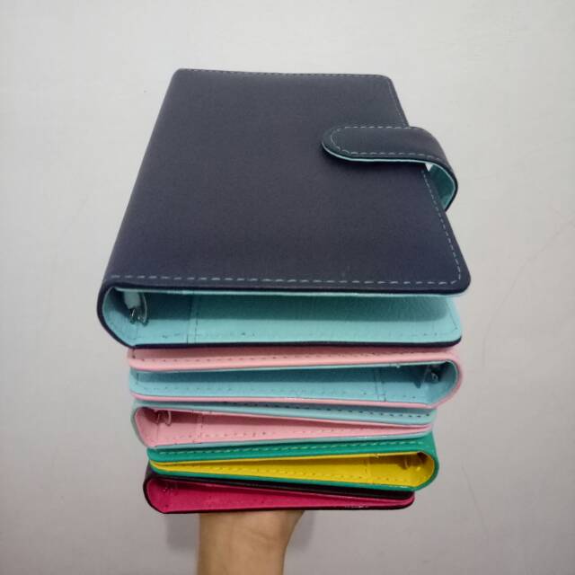 

Binder READY Polos Kombinasi A6 (6ring)
