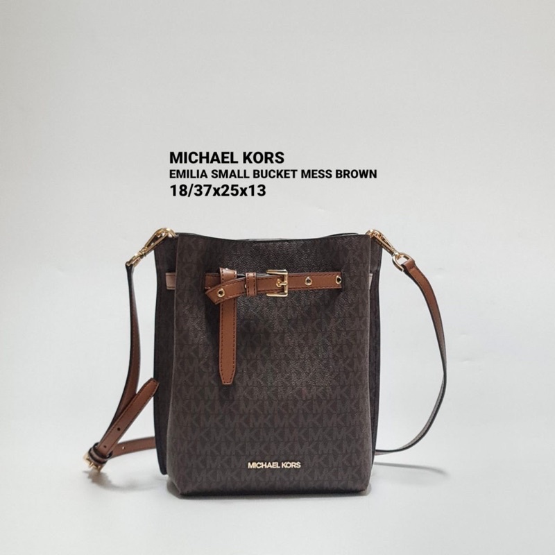 MK EMILIA SMALL BUCKET MESS BROWN  18/37×25×18