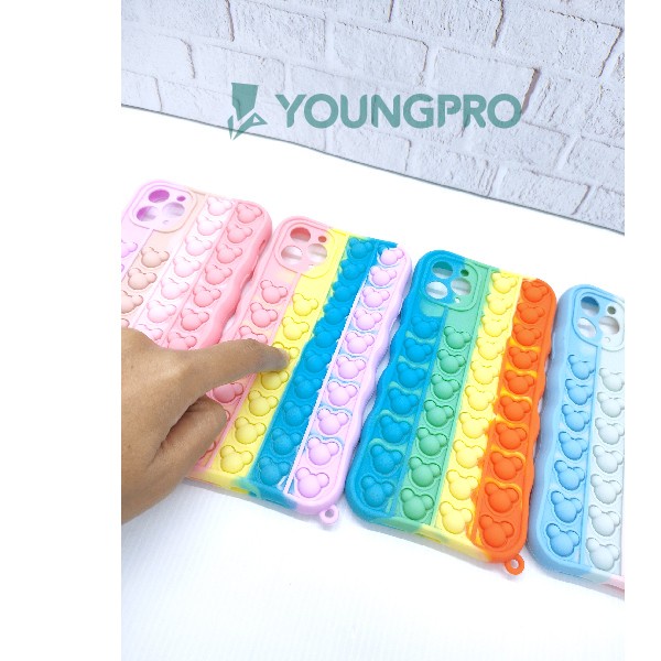 Silicone Case Pop It IPhone 11 Pro Max Case Penghilang Stress Rainbow