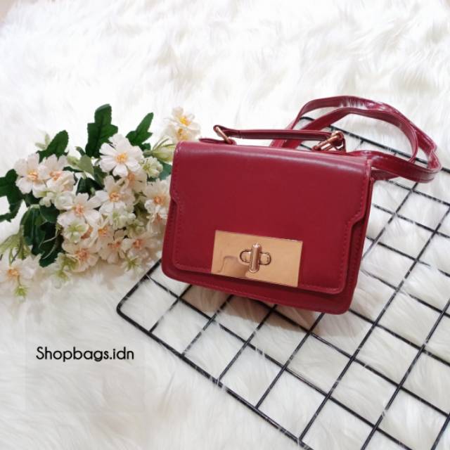 TAS IMPORT / KELLY SLING BAG MAROON
