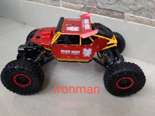 MOBIL REMOT JEEP OFFROAD RC 4WD 2,4GHZ  BODY METAL ALLOY DAN BATERE CADANGAN MAINAN REMOTE CONTROL