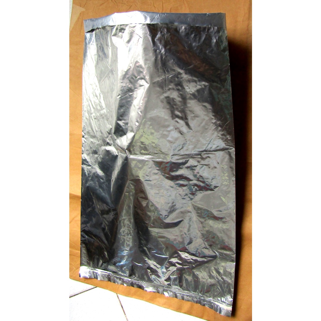 Kantong semen Aluminium > Karung Semen anti air 30 Kg > Kantong semen Silver > Karung Aluminium > Ka