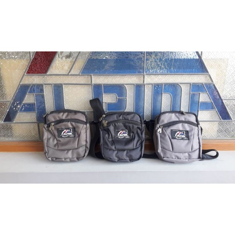 Tas selempang Alpina T-126