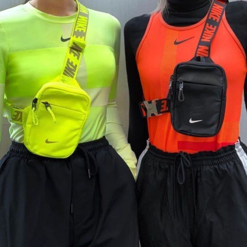 Nike Essential Hip Pack Shoulder Bag