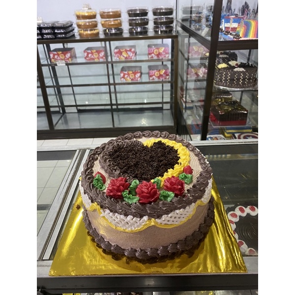 

KUE TART LAPIS SURABAYA UKURAN 22 CM MODEL 5