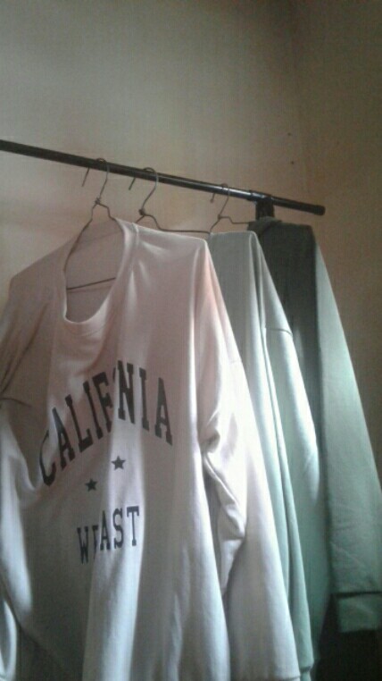 Rak Gantungan Baju Besi Jemuran Stand Hanger Triangle