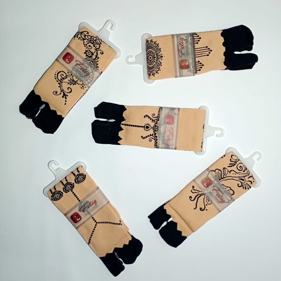 Kaos Kaki Jempol Motif Hena /Kaos Kaki Henna