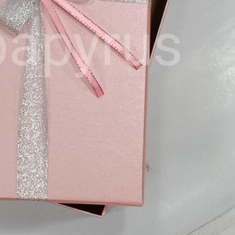 

➫ Papyrus 15x25 tinggi 5cm Kotak Kado Gift Box Hadiah ℗