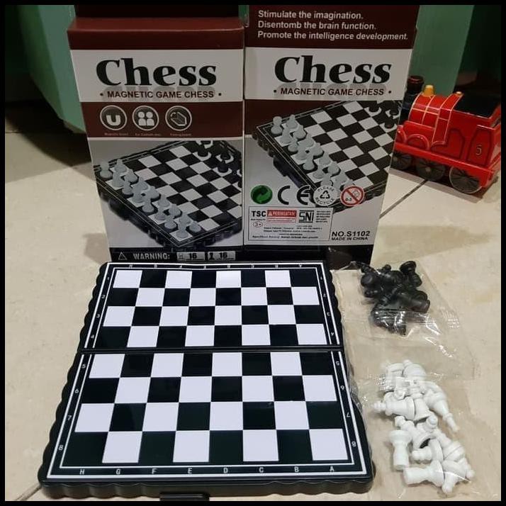 Mainan Catur Magnet Mainan Board Games Kecil