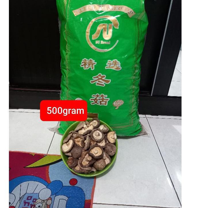 

New! Jamur Hioko Shitake Kering 3-4 cm 500gram