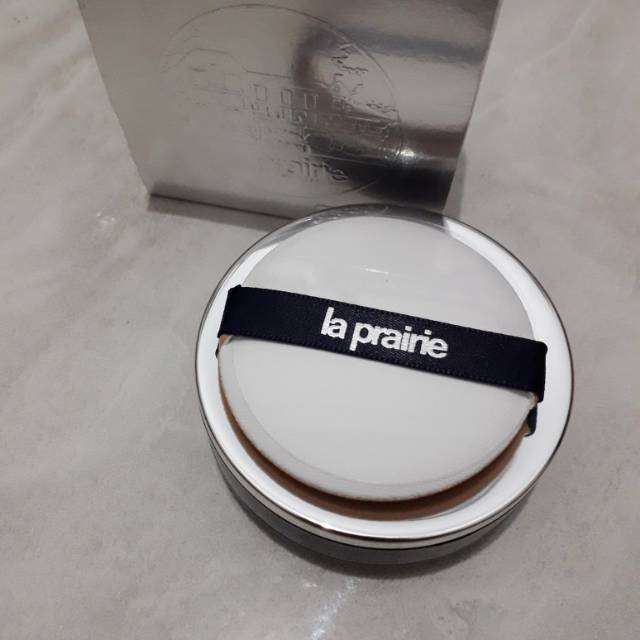 La prairie essence in foundation
