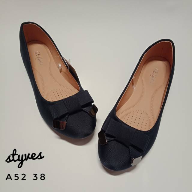 SEPATU FLATSHOES WANITA STYVES A52