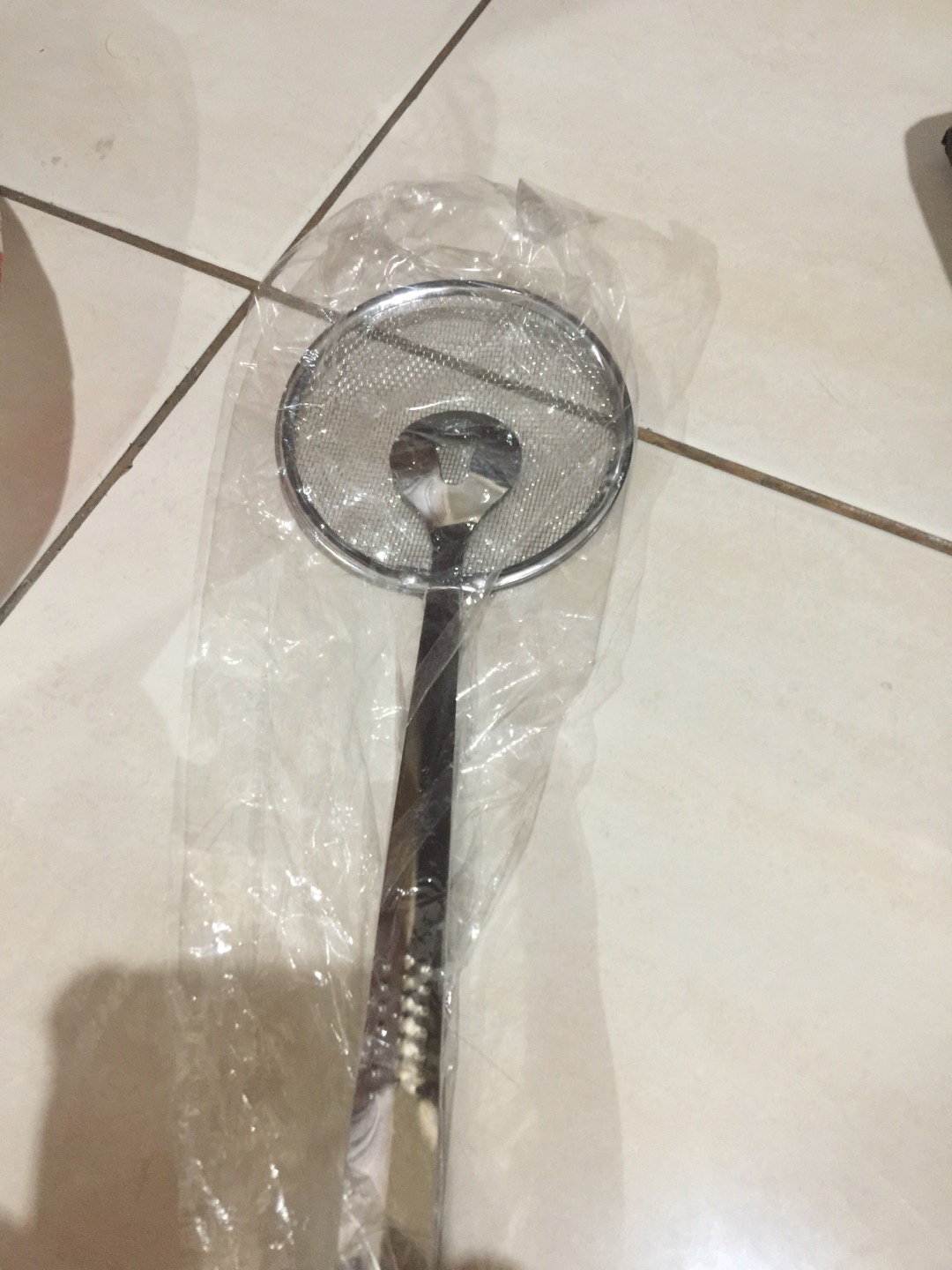 Jepitan Gorengan Dengan Tirisan Stainless Steel