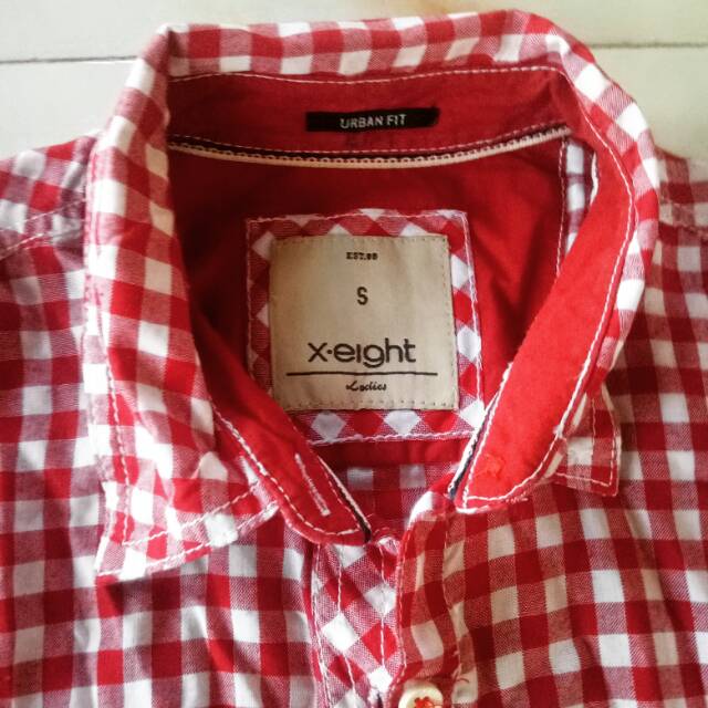 X-eight kemeja