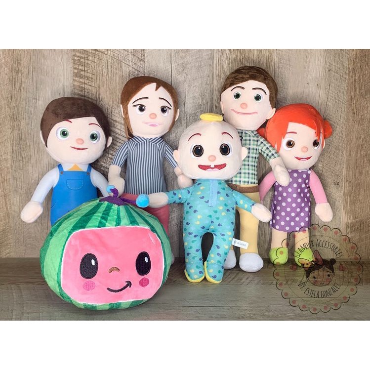 Boneka Coco Melon Family