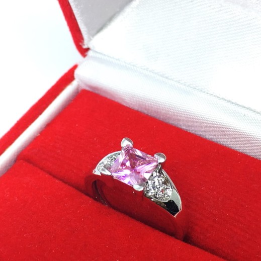 Cincin Lapis Emas Putih Batu Pink Kecil Bling Berlian Imitasi - BN082R