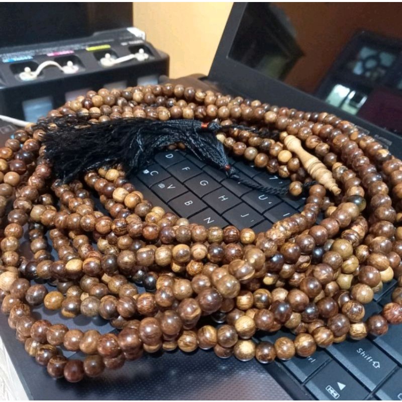 Tasbih 1000 butir kayu gaharu tasbeh gaharu asli tasbih gaharu wangi alami
