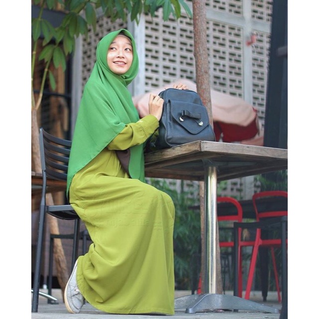 Gamis Hari Hijau Daun | Gamis Polos | Hijab Alila