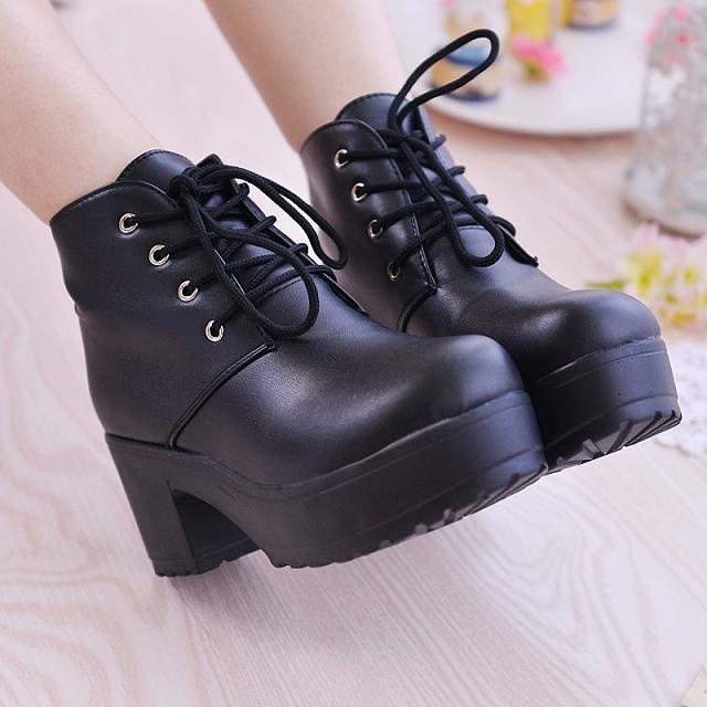 womens platform boots