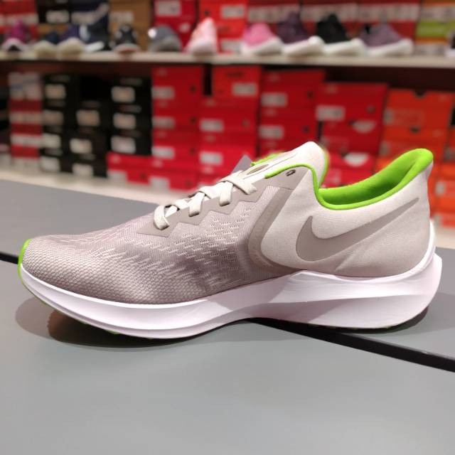Sepatu NIKE ZOOM WINFLO 6